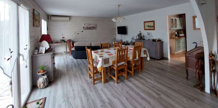 Image 2 sur 6 - Maison/villa  ·  Vente · Merignac (33700) · 6 pièces · 124m²