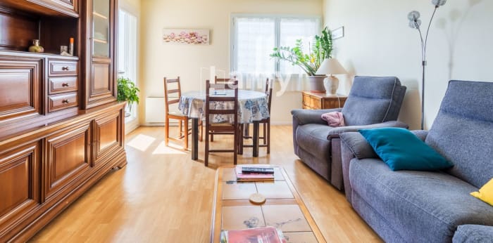 Image 2 sur 9 - Appartement  ·  Vente · Talant (21240) · 2 pièces · 57m²