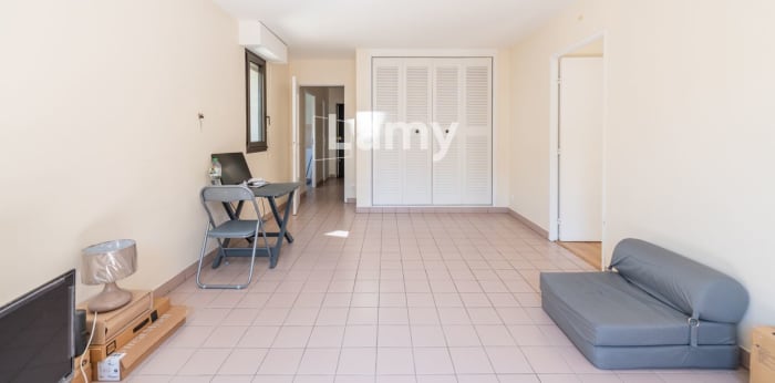 Image 2 sur 8 - Appartement  ·  Vente · Chaville (92370) · 2 pièces · 45m²