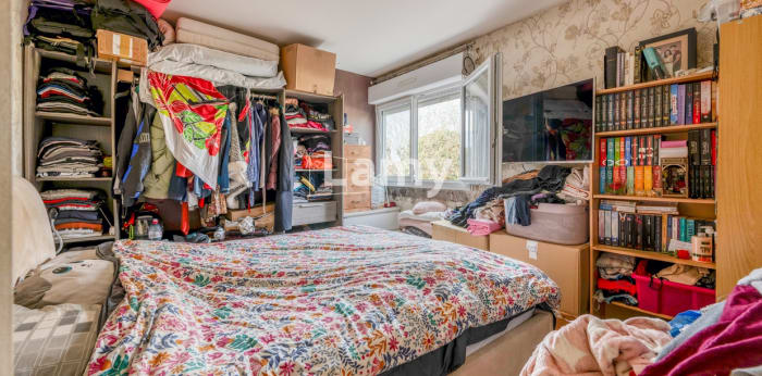 Image 9 sur 12 - Appartement  ·  Vente · Merignac (33700) · 4 pièces · 72m²