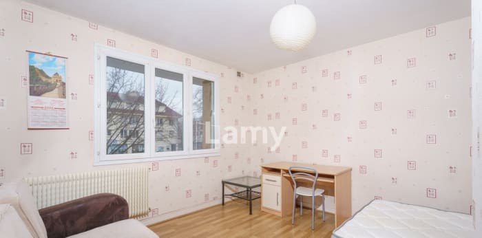 Image 1 sur 8 - Appartement  ·  Vente · Dijon (21000) · 1 pièce · 32m²