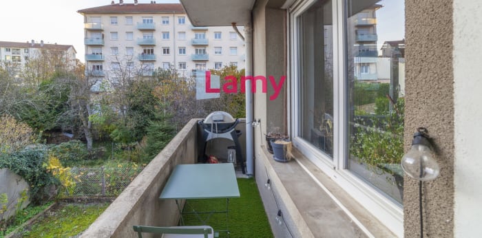 Image 5 sur 12 - Appartement  ·  Vente · Besancon (25000) · 4 pièces · 137m²
