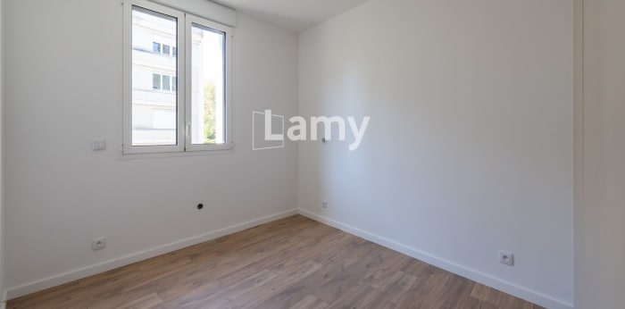 Image 6 sur 14 - Appartement  ·  Vente · Chaville (92370) · 4 pièces · 88m²