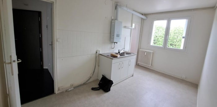 Image 11 sur 17 - Appartement  ·  Vente · Tinqueux (51430) · 6 pièces · 114m²