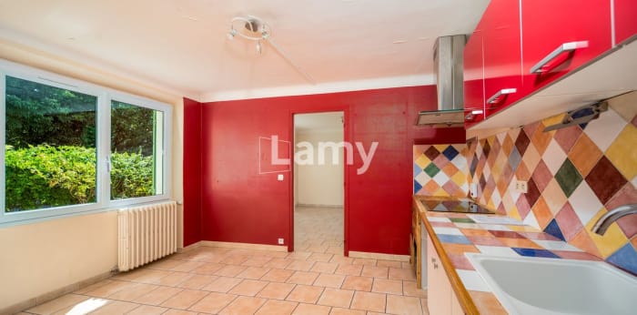 Image 3 sur 11 - Maison/villa  ·  Vente · Digne Les Bains (04000) · 4 pièces · 84m²
