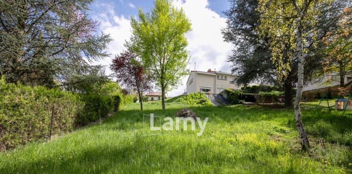 Image 6 sur 9 - Terrain  ·  Vente · Veyre Monton (63960) · 1105m²