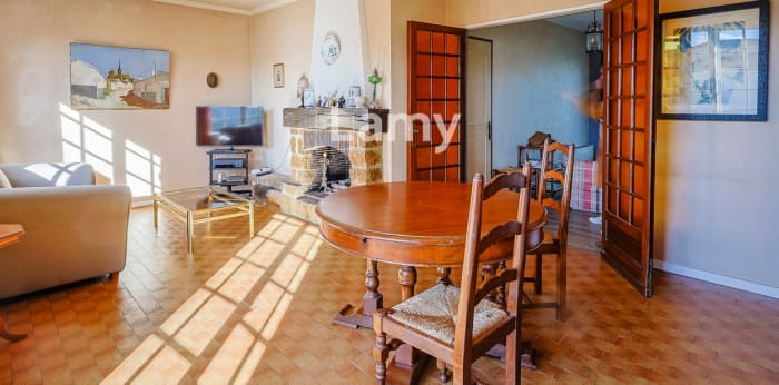 Image 2 sur 8 - Maison/villa  ·  Vente · Lescar (64230) · 6 pièces · 92m²