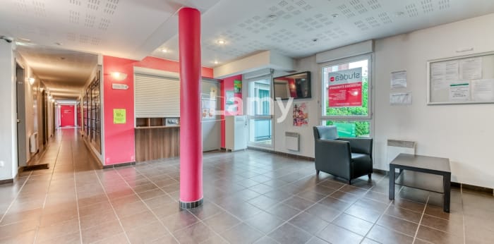 Image 3 sur 15 - Appartement  ·  Vente · Bron (69500) · 1 pièce · 18m²