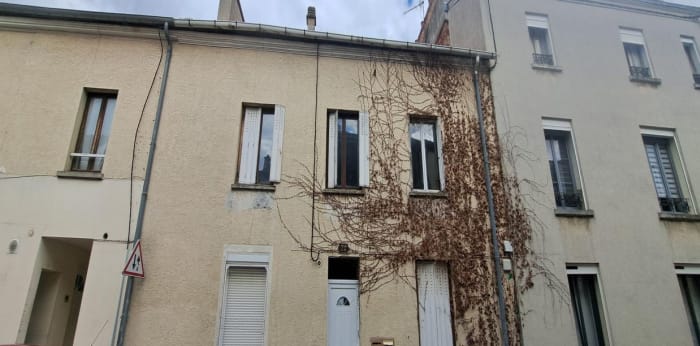 Image 2 sur 2 - Maison/villa  ·  Vente · Reims (51100) · 186m²