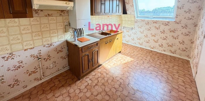 Image 4 sur 6 - Appartement  ·  Vente · Limoges (87000) · 5 pièces · 100m²