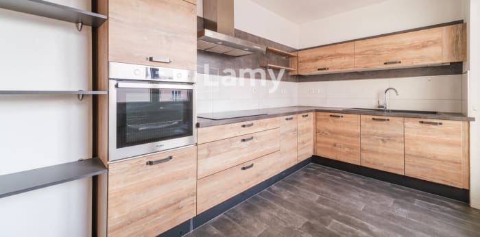 Image 1 sur 12 - Appartement  ·  Vente · Colmar (68000) · 4 pièces · 89m²