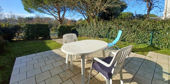 Image 2 sur 10 - Maison/villa  ·  Vente · Vaux Sur Mer (17640) · 2 pièces · 37m²