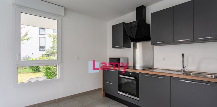 Image 4 sur 7 - Appartement  ·  Vente · Illkirch Graffenstaden (67400) · 3 pièces · 62m²