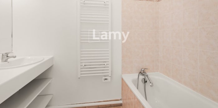Image 4 sur 8 - Appartement  ·  Vente · Villeurbanne (69100) · 2 pièces · 41m²