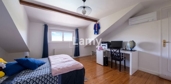 Image 10 sur 14 - Maison/villa  ·  Vente · Venerque (31810) · 5 pièces · 186m²