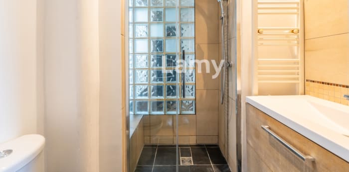 Image 10 sur 11 - Appartement  ·  Vente · Paris (75005) · 3 pièces · 48m²