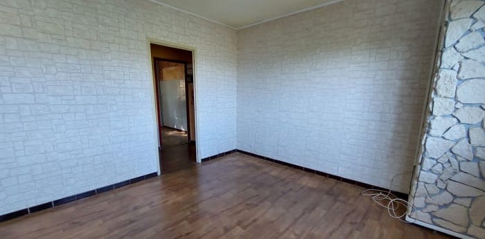 Image 6 sur 9 - Appartement  ·  Vente · Chateau Arnoux St Auban (04600) · 3 pièces · 54m²