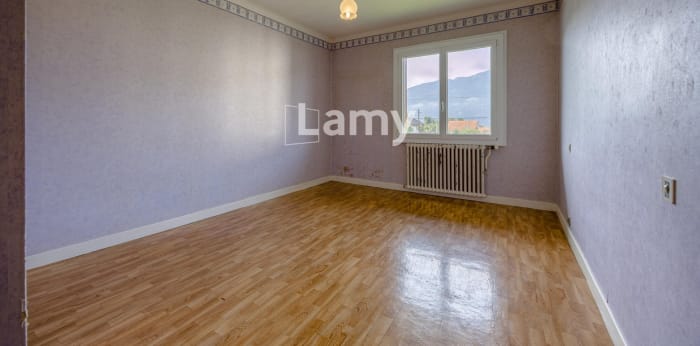 Image 12 sur 15 - Maison/villa  ·  Vente · Brison St Innocent (73100) · 5 pièces · 109m²