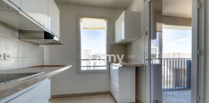 Image 4 sur 11 - Appartement  ·  Vente · Ris Orangis (91130) · 3 pièces · 64m²