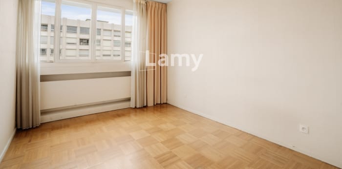 Image 9 sur 12 - Appartement  ·  Vente · Lyon (69006) · 4 pièces · 79m²