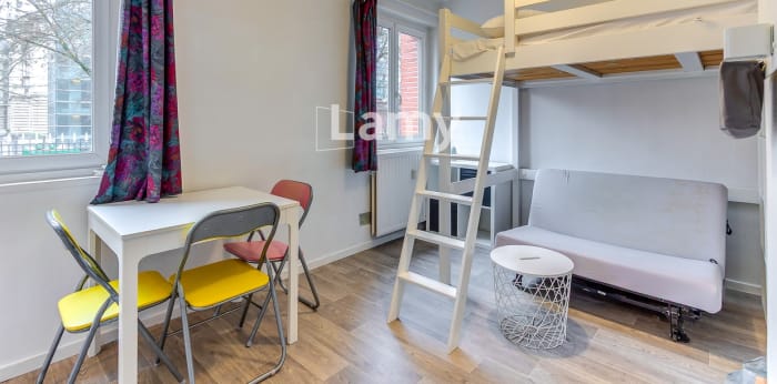 Image 1 sur 8 - Appartement  ·  Vente · Lille (59000) · 1 pièce · 18m²