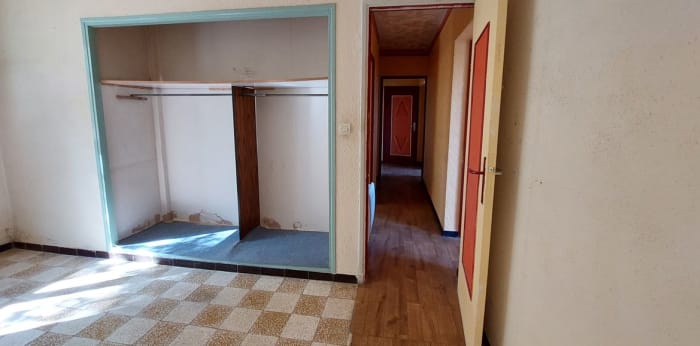 Image 8 sur 9 - Appartement  ·  Vente · Chateau Arnoux St Auban (04600) · 3 pièces · 54m²