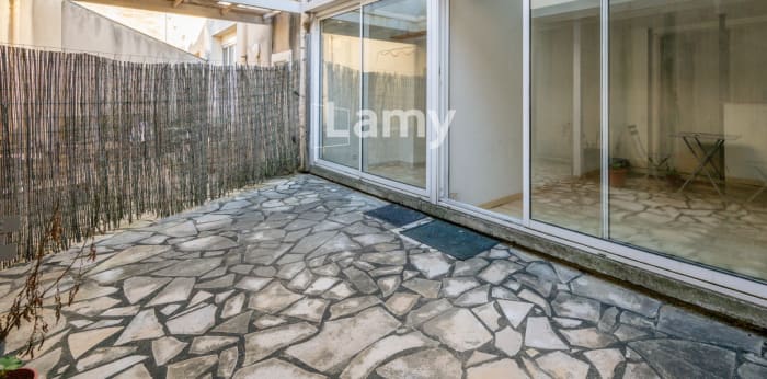 Image 3 sur 9 - Appartement  ·  Vente · Bordeaux (33000) · 2 pièces · 40m²