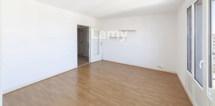 Image 5 sur 9 - Appartement  ·  Vente · Besancon (25000) · 3 pièces · 56m²