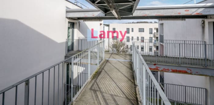Image 8 sur 14 - Appartement  ·  Vente · Cenon (33150) · 2 pièces · 37m²