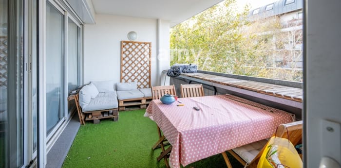 Image 2 sur 13 - Appartement  ·  Vente · Bordeaux (33300) · 3 pièces · 68m²