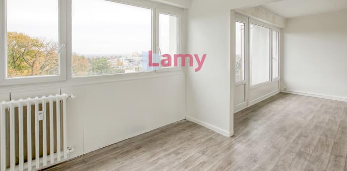 Image 2 sur 10 - Appartement  ·  Vente · Angers (49000) · 5 pièces · 85m²