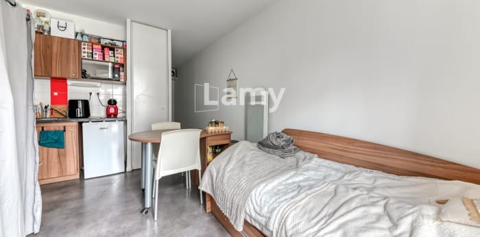 Image 9 sur 15 - Appartement  ·  Vente · Lyon (69007) · 1 pièce · 19m²