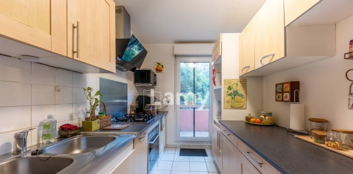 Image 6 sur 12 - Appartement  ·  Vente · Frejus (83600) · 3 pièces · 63m²