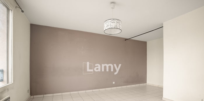 Image 5 sur 8 - Appartement  ·  Vente · Lyon (69008) · 1 pièce · 32m²