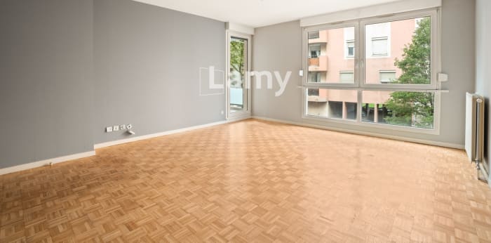 Image 2 sur 11 - Appartement  ·  Vente · Lyon (69003) · 4 pièces · 83m²