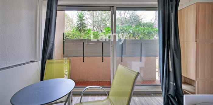 Image 7 sur 8 - Appartement  ·  Vente · Nimes (30000) · 1 pièce · 19m²