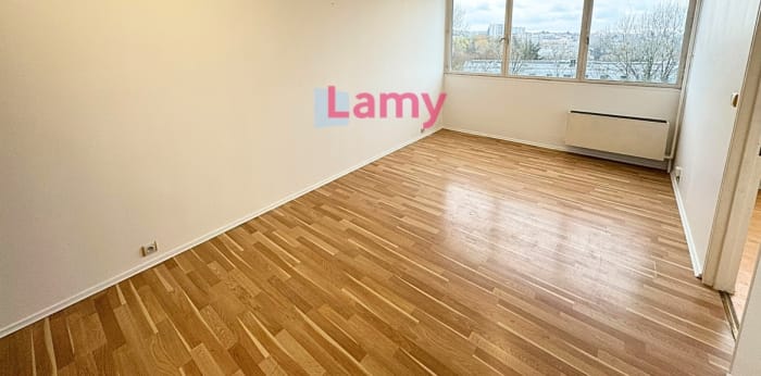 Image 1 sur 6 - Appartement  ·  Vente · Limoges (87100) · 2 pièces · 43m²