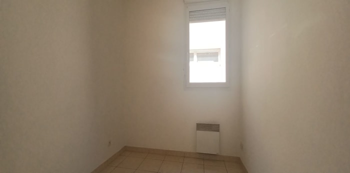 Image 7 sur 9 - Appartement  ·  Vente · Entraigues Sur La Sorgue (84320) · 3 pièces · 61m²