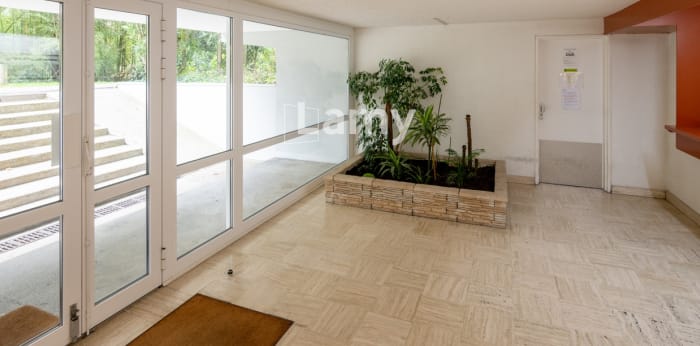 Image 6 sur 9 - Appartement  ·  Vente · Bordeaux (33200) · 2 pièces · 37m²