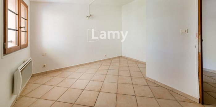 Image 10 sur 12 - Appartement  ·  Vente · Salon De Provence (13300) · 3 pièces · 62m²