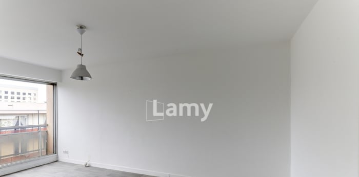 Image 5 sur 10 - Appartement  ·  Vente · Clermont Ferrand (63000) · 2 pièces · 43m²