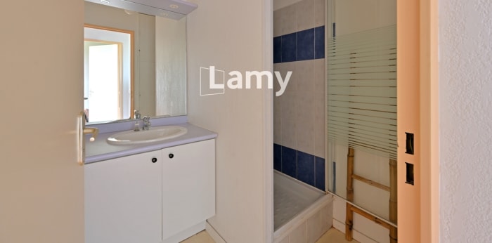 Image 5 sur 8 - Appartement  ·  Vente · Calvisson (30420) · 3 pièces · 39m²