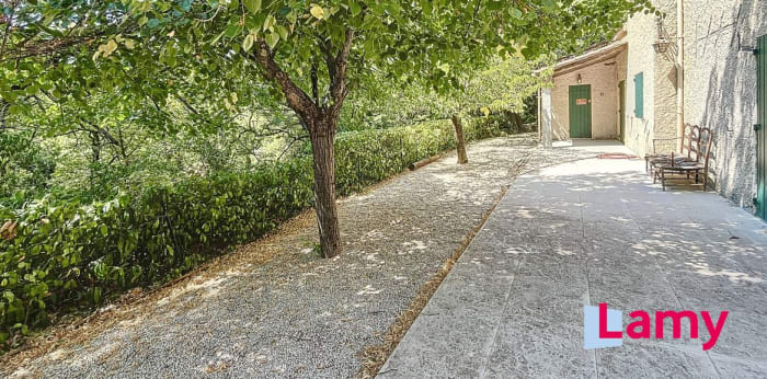 Image 1 sur 15 - Maison/villa  ·  Vente · Aix En Provence (13090) · 6 pièces · 175m²
