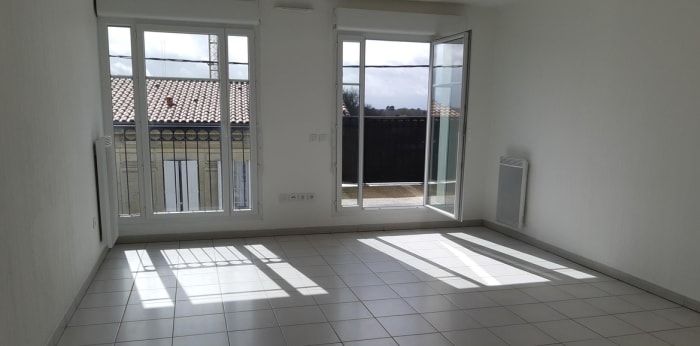 Image 3 sur 6 - Appartement  ·  Vente · St Medard En Jalles (33160) · 3 pièces · 62m²