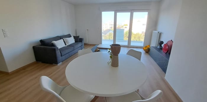 Image 3 sur 5 - Appartement  ·  Vente · Reims (51100) · 4 pièces · 80m²