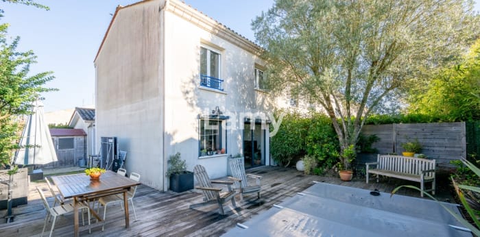 Image 9 sur 9 - Maison/villa  ·  Vente · Pessac (33600) · 5 pièces · 90m²