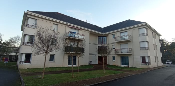 Image 1 sur 6 - Appartement  ·  Vente · Les Ponts De Ce (49130) · 3 pièces · 57m²