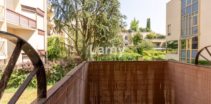 Image 11 sur 12 - Appartement  ·  Vente · Lyon 05 (69005) · 2 pièces · 49m²