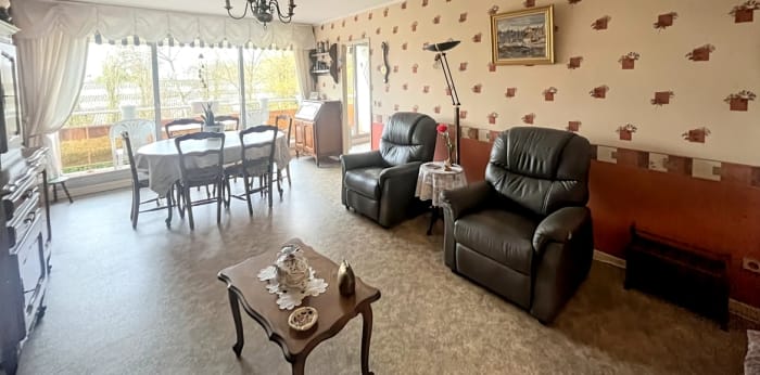 Image 1 sur 5 - Appartement  ·  Vente · Ronchin (59790) · 3 pièces · 75m²