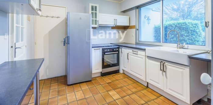 Image 4 sur 11 - Maison/villa  ·  Vente · Talant (21240) · 127m²